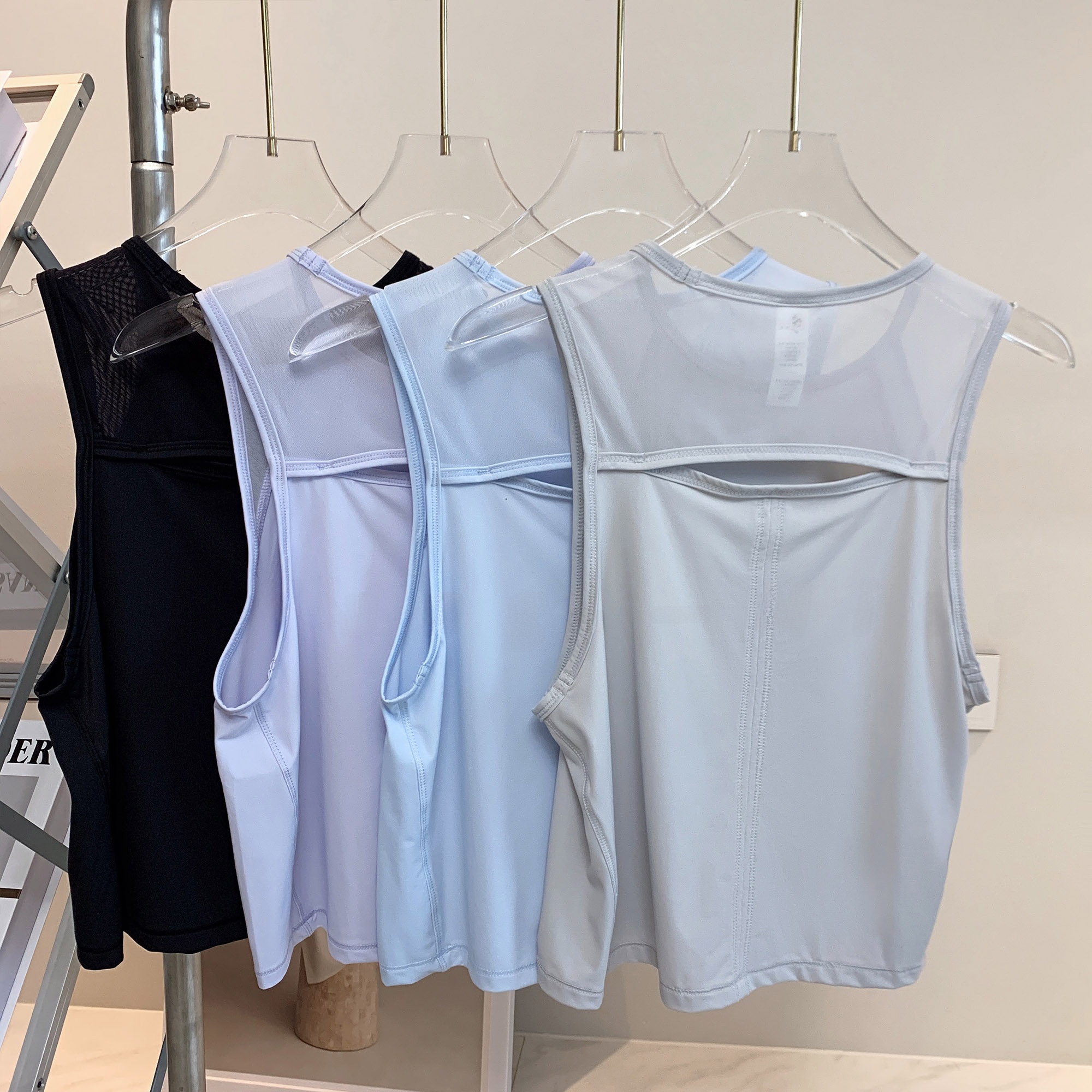 Light Oxygen irt Loose Me Spli - Oxygen Yoga & Fitness Yorkdale Reviews recensie en prijs