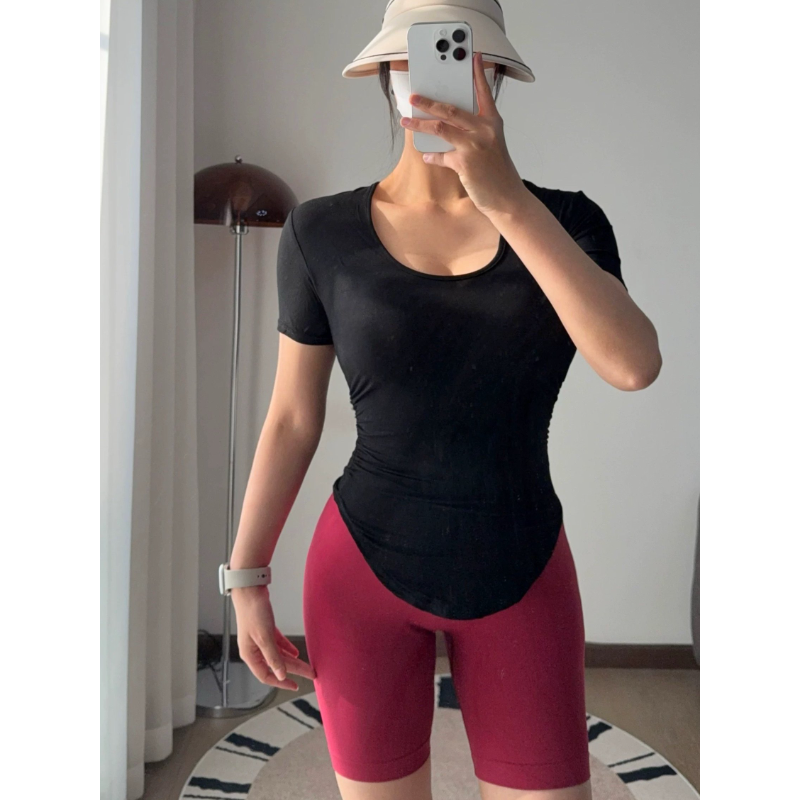 Oxygen Girl Pure Desire Sweet  - Oxygen Yoga & Fitness Yorkdale Reviews recensie en prijs